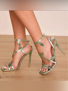 NEW Lulu's Briela Snake Embossed Green Leaf-Strap Stilettos Sandals - 8